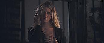 Actress - Gwyneth Paltrow: Movie - shows her nude tit in Two Lovers